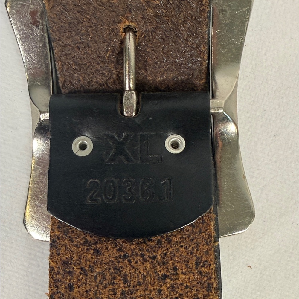Black Leather Belt with Silver Buckle - Picture 3 of 4